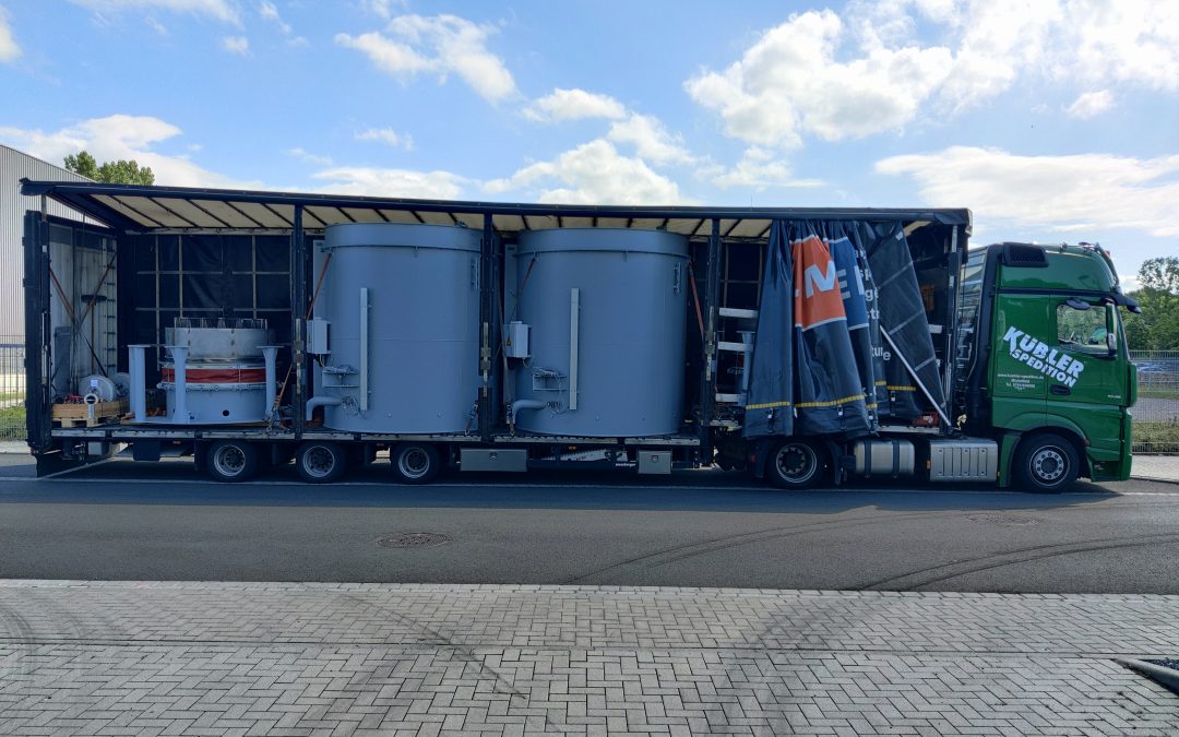 Furnace Builder Rohde Schutzgasoefen GmbH Ships Two Furnaces to Italy