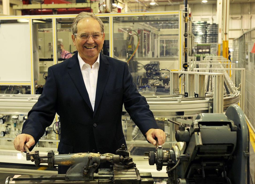 Frank Hasenfratz, Linamar Corp.