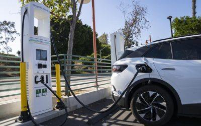 Electric Vehicle Manufacturer Invests in LPC System