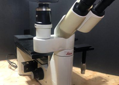 Item# L106 Leica DMILM Inverted Microscope & Camera