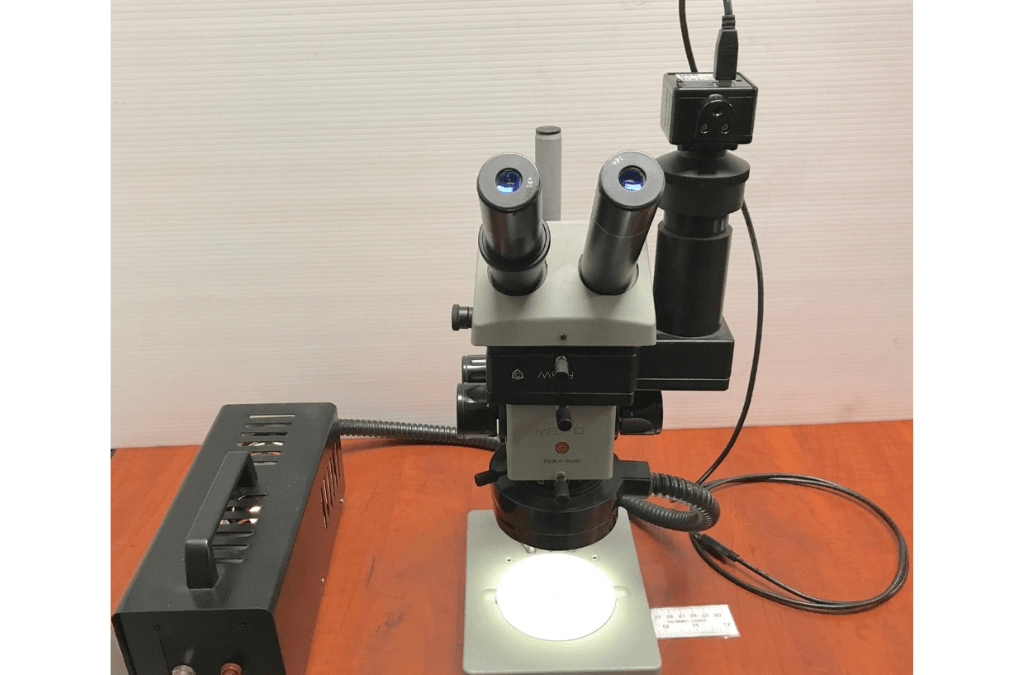 Item# L121 MBS-10 Stereo Microscope