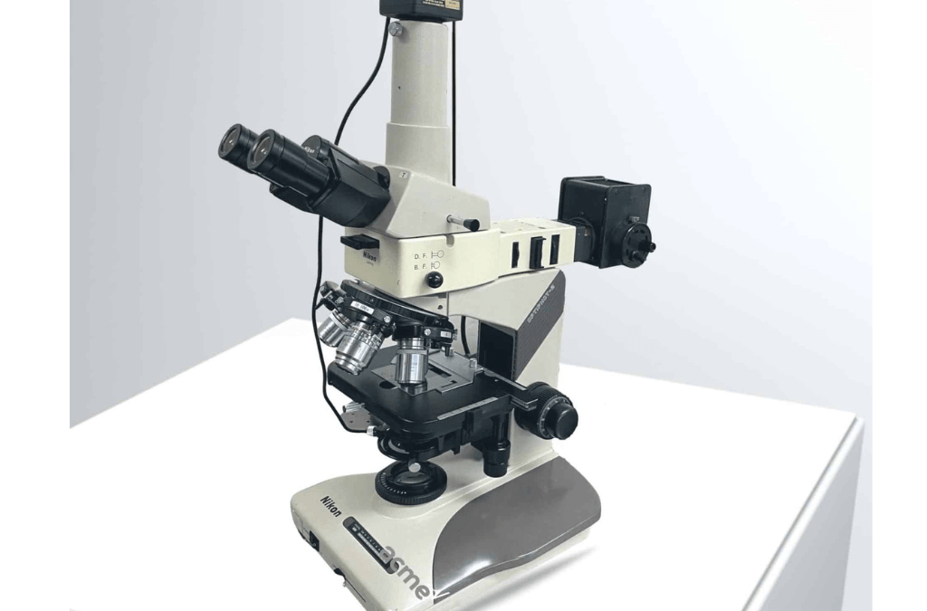 Item# L124 Nikon Optiphot Metallurgical Microscope