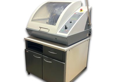 Item# L196 Struers Discotom-10 Automatic Saw