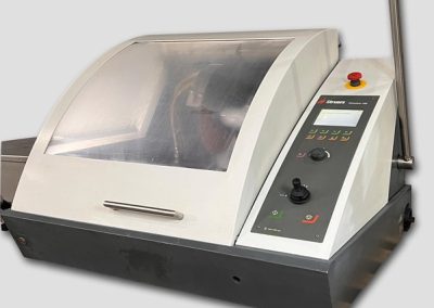 Item# L204 Struers Discotom-100 Automatic Saw #309