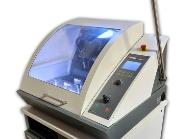 Item# L202 Struers Discotom-10 Automatic Saw