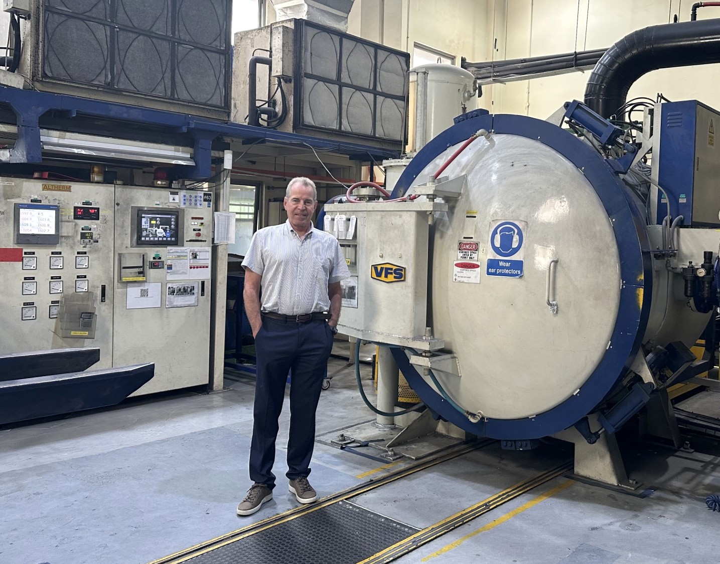 Vacuum Aerospace Heat Treating/Singapore